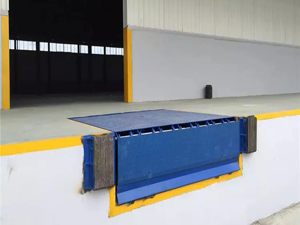 登车桥有几种类型